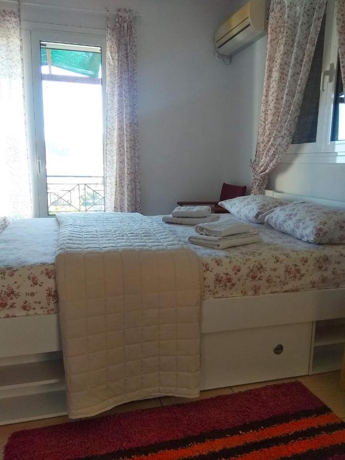 Elaia Country Living Villa Galatas  Exterior photo